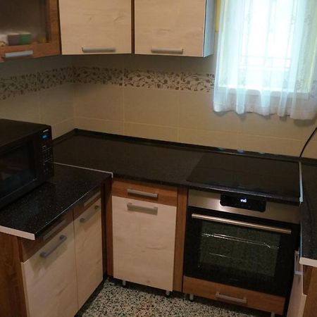 Sunny Apartman Nyiregyhaza Exterior foto